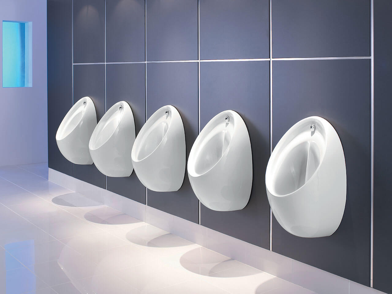 Vì sao bạn nên mua bồn tiểu nam tại Hita?
